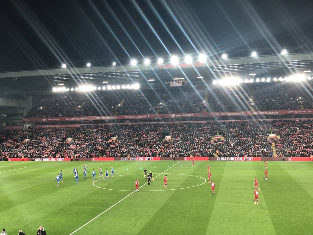 统治力十足，拜仁后防核心乌帕梅卡诺vs巴黎个人集锦（强势压制 拜仁铁闸乌帕梅卡诺对阵巴黎个人高光集锦）