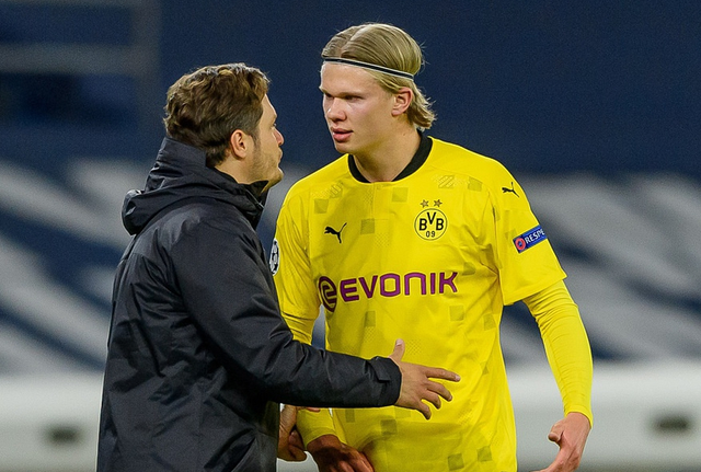 图片报：拜仁倾向于与诺伊尔续约一年，具体谈判或在冬窗敲定（图片报：拜仁意向与诺伊尔再续一年，冬窗或敲定谈判细节）