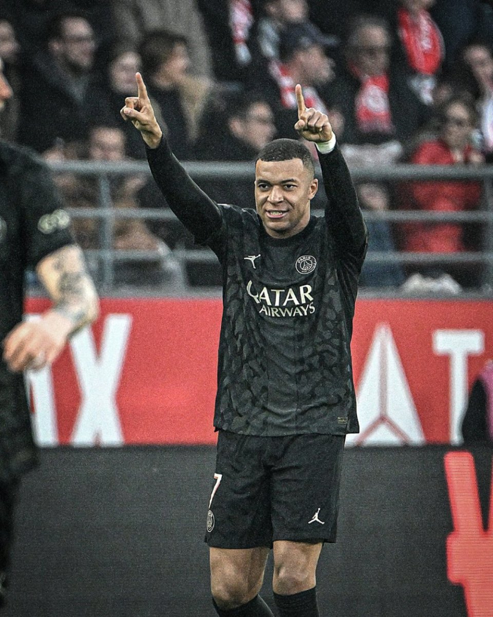 69记！克尼佩尔成为史上生涯前20场命中三分最多的球员（生涯首20战轰进69记三分，克尼佩尔登顶历史第一）