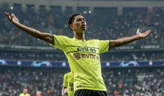 中国球员留洋要分几步走？看看日本足球的“参考答案”（中国球员留洋路线图：借鉴日本足球的实践经验）