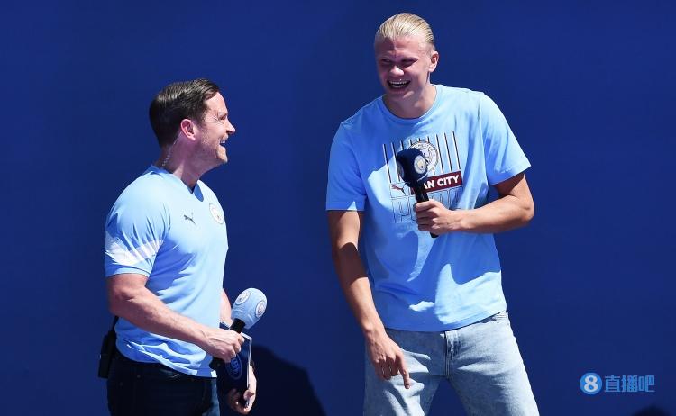 欧洲杯小组赛赛程公布，强队对决引关注（欧洲杯小组赛赛程出炉，豪门碰撞成焦点）