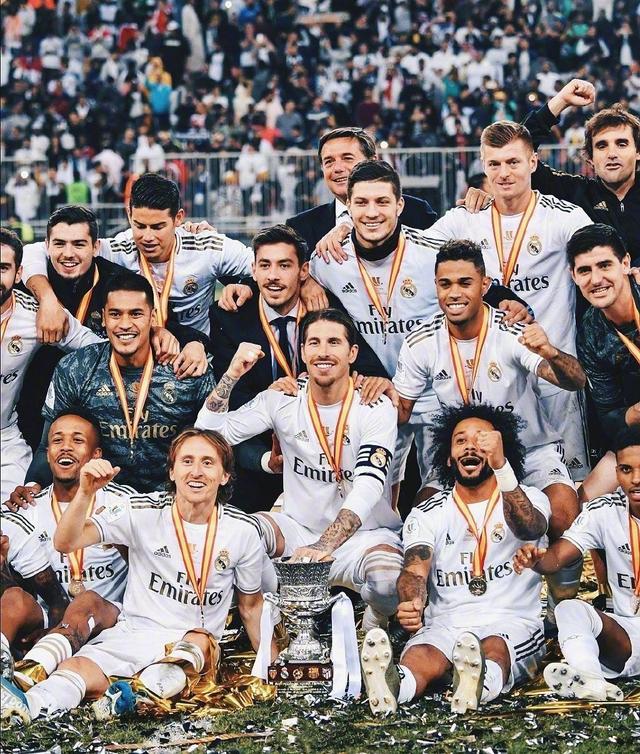 穆帅：我们发现的问题阿贾克斯都发现了，他们会变得更强（穆里尼奥：阿贾克斯也洞悉我们的短板，他们会变得更强）