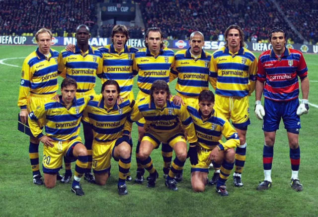 亨利批萨拉赫：此类事情不应公开谈论，我在巴萨时就没这么干（亨利抨击萨拉赫：这类事不该公开谈，效力巴萨时我从未这么做）