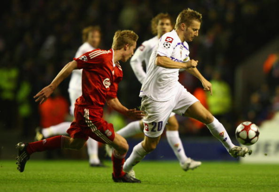 科莫总监：除为帕斯提供比赛与成长环境，我不知道还能做什么（科莫总监：除提供比赛与成长机会外，我别无他法）