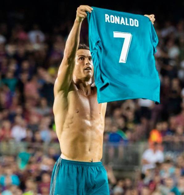 塞维利亚官方：因俱乐部上诉，主场部分看台关闭的处罚将暂停（塞维利亚官宣：俱乐部上诉获受理，主场部分看台关闭处罚暂缓执行）