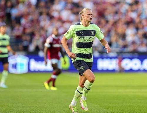 波特：期待库卢在圣诞节复出，但没人知道明年3月时情况如何（波特：希望库卢圣诞回归，明年3月状况仍未可知）