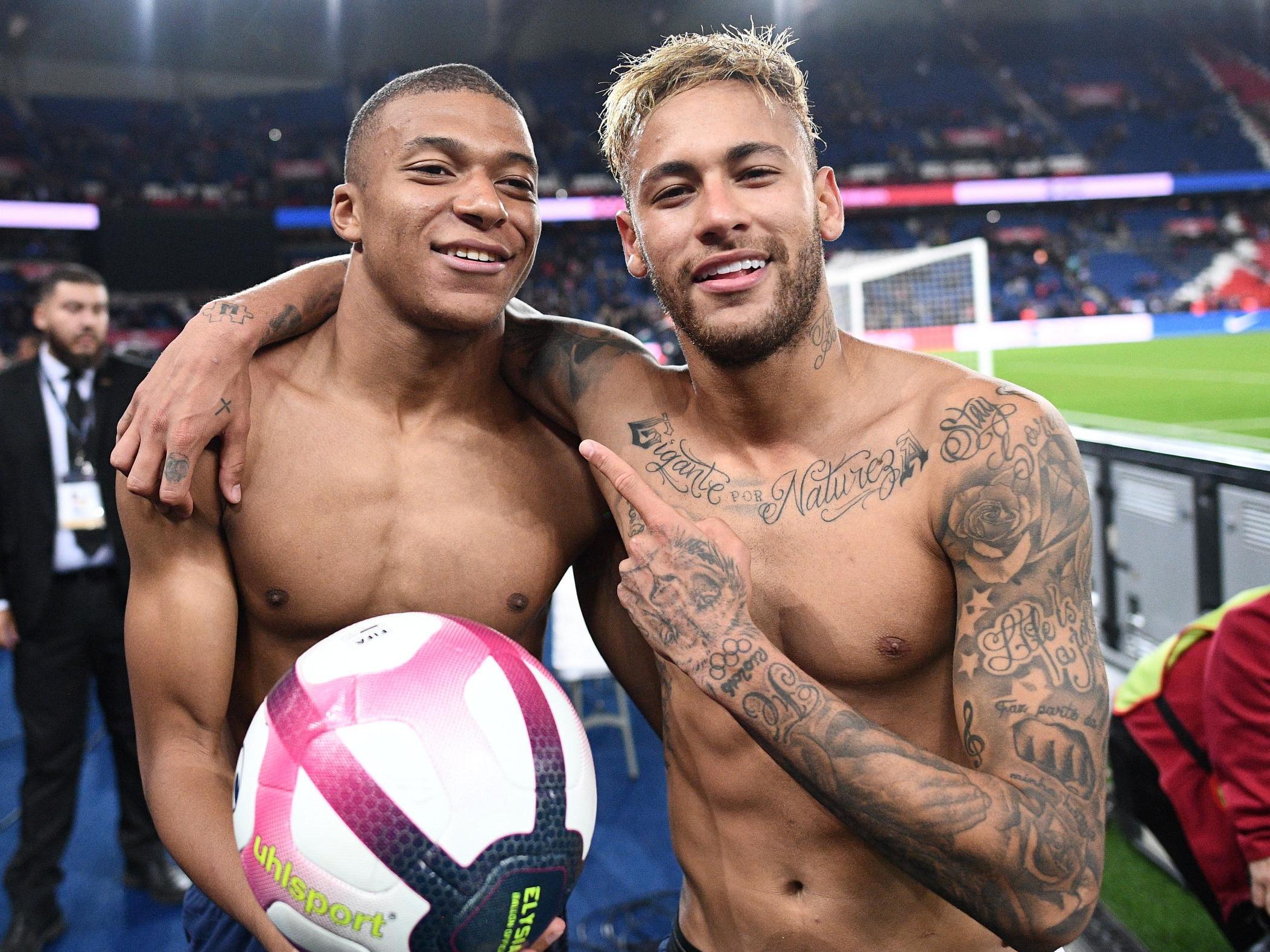 马卡：皇马未展现稳定状态，阿隆索国际比赛日有很多工作要做（马卡报：皇马状态不稳，国际比赛日期间阿隆索工作繁重）